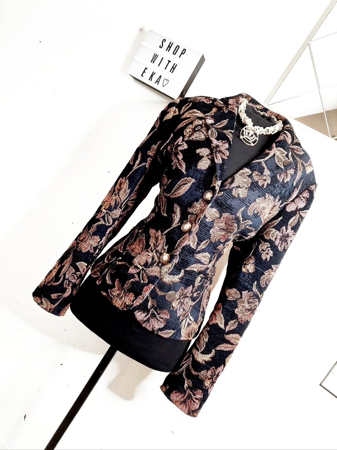 used floral blazer