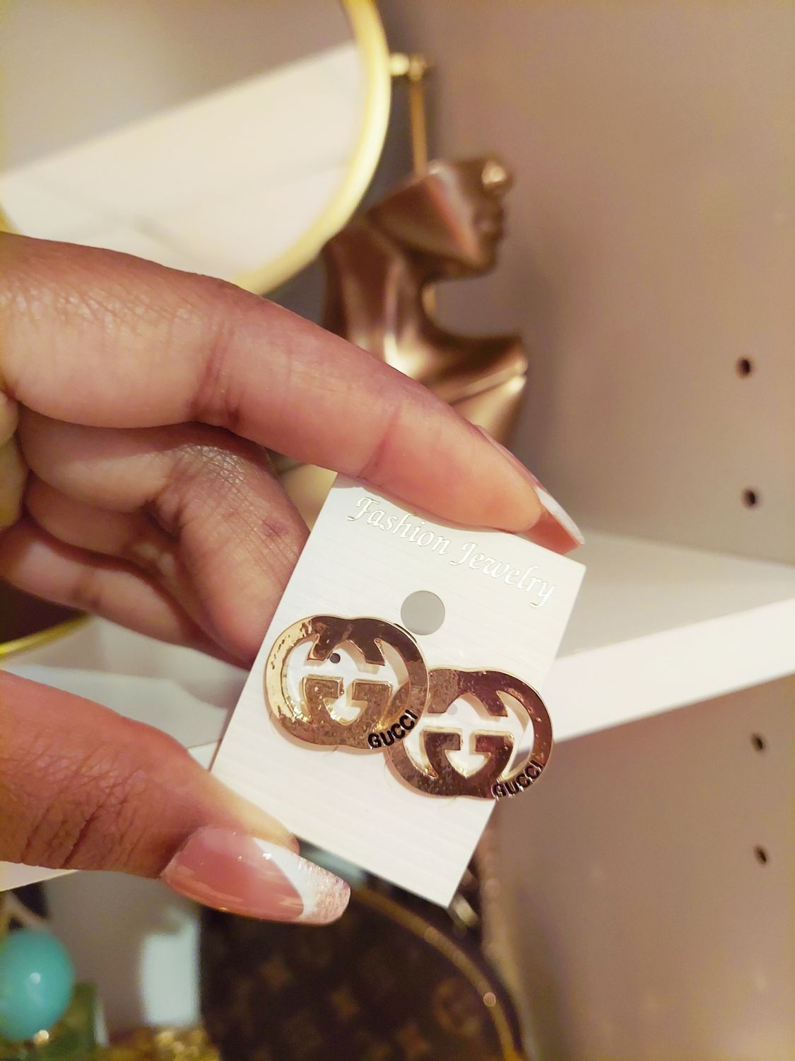 Rose gold GG earrings