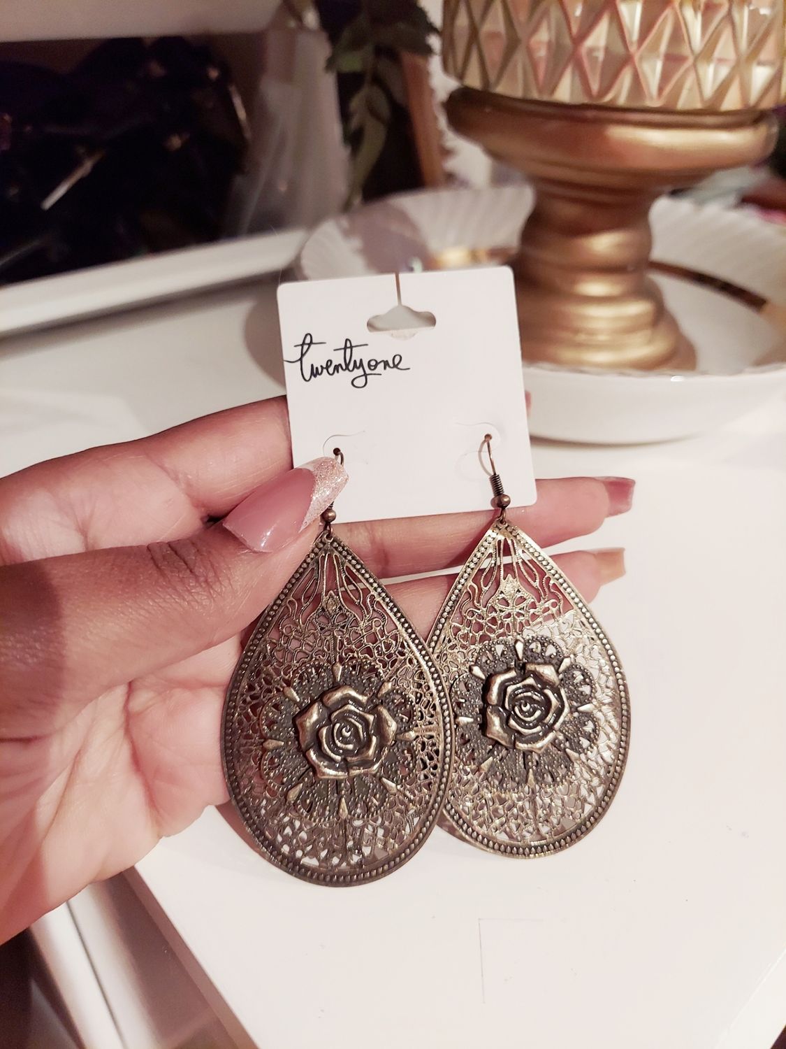 Rustic teardrop floral rose earrings 