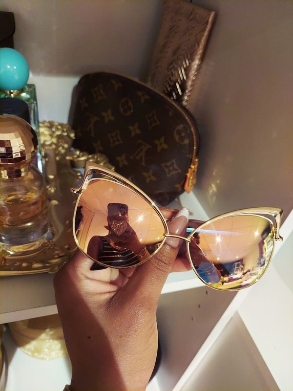 Rose gold cat eye sunglasses (ADD ON ITEM)