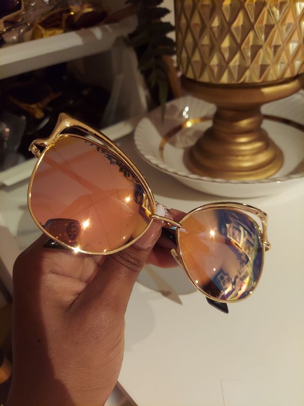 Rose gold cat eye sunglasses (ADD ON ITEM)