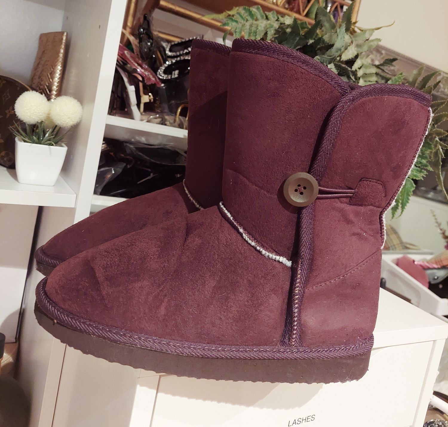 NEW brown bear paw boots