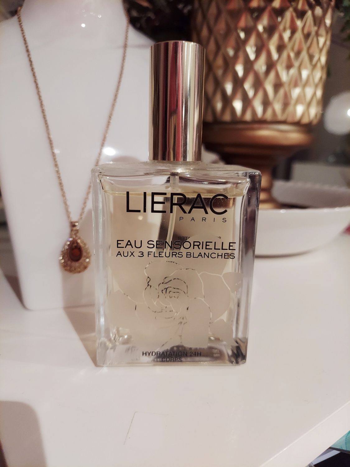 100 ml Lierac Paris eau Sensorielle aux 3 fleur blanches - Hydration 24H