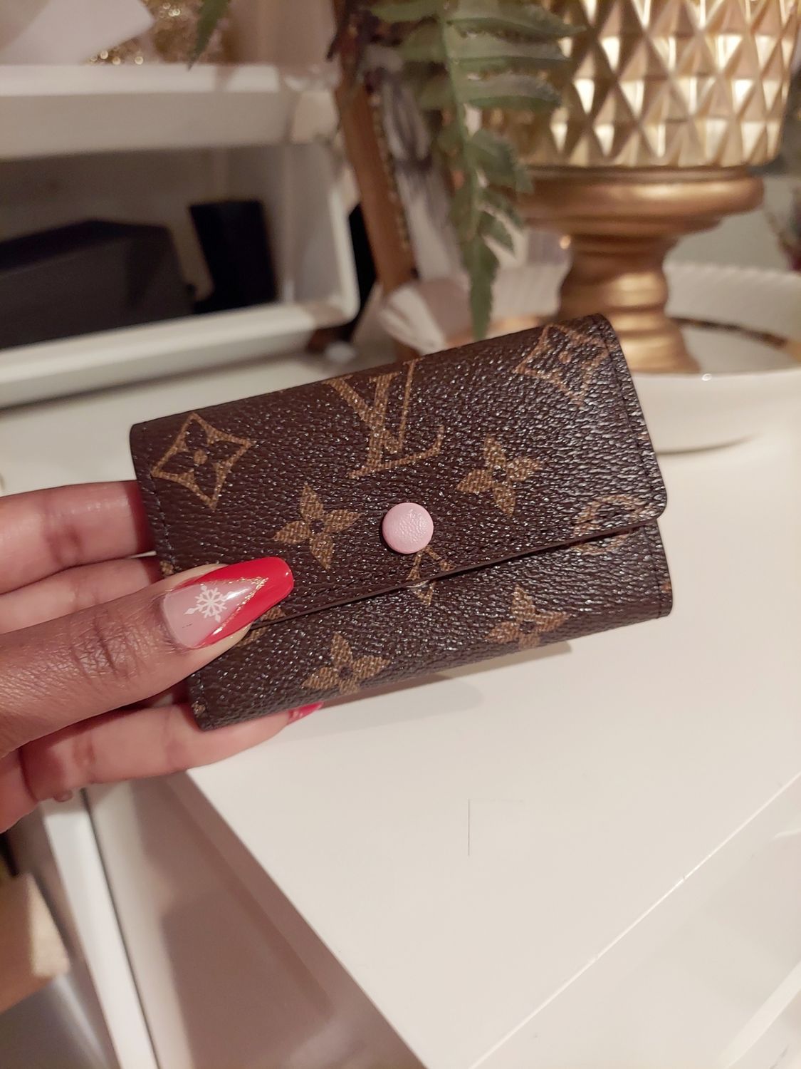 USED Brown key holder