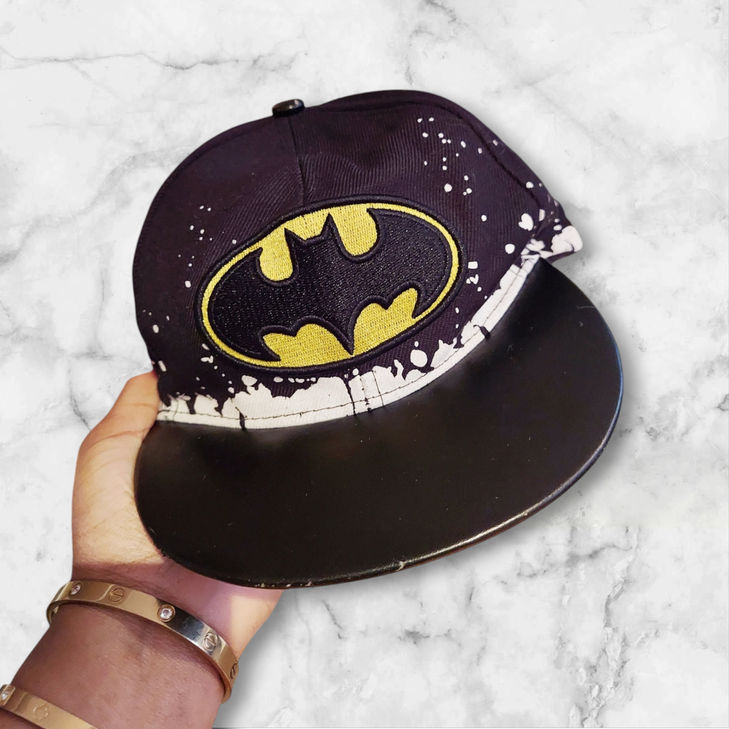 Used lot of 14 hats for boys