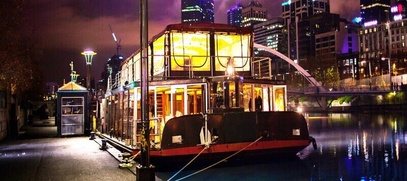 Cruising Restaurant for 3 hours including food & beverages. Melbourne, VIC