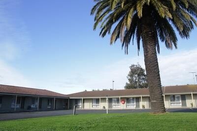 Golden Palms Motel, Grovedale, Geelong, Vic.