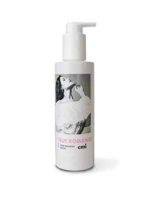 Hand and Body Lotion True Romance, 300 ml.
