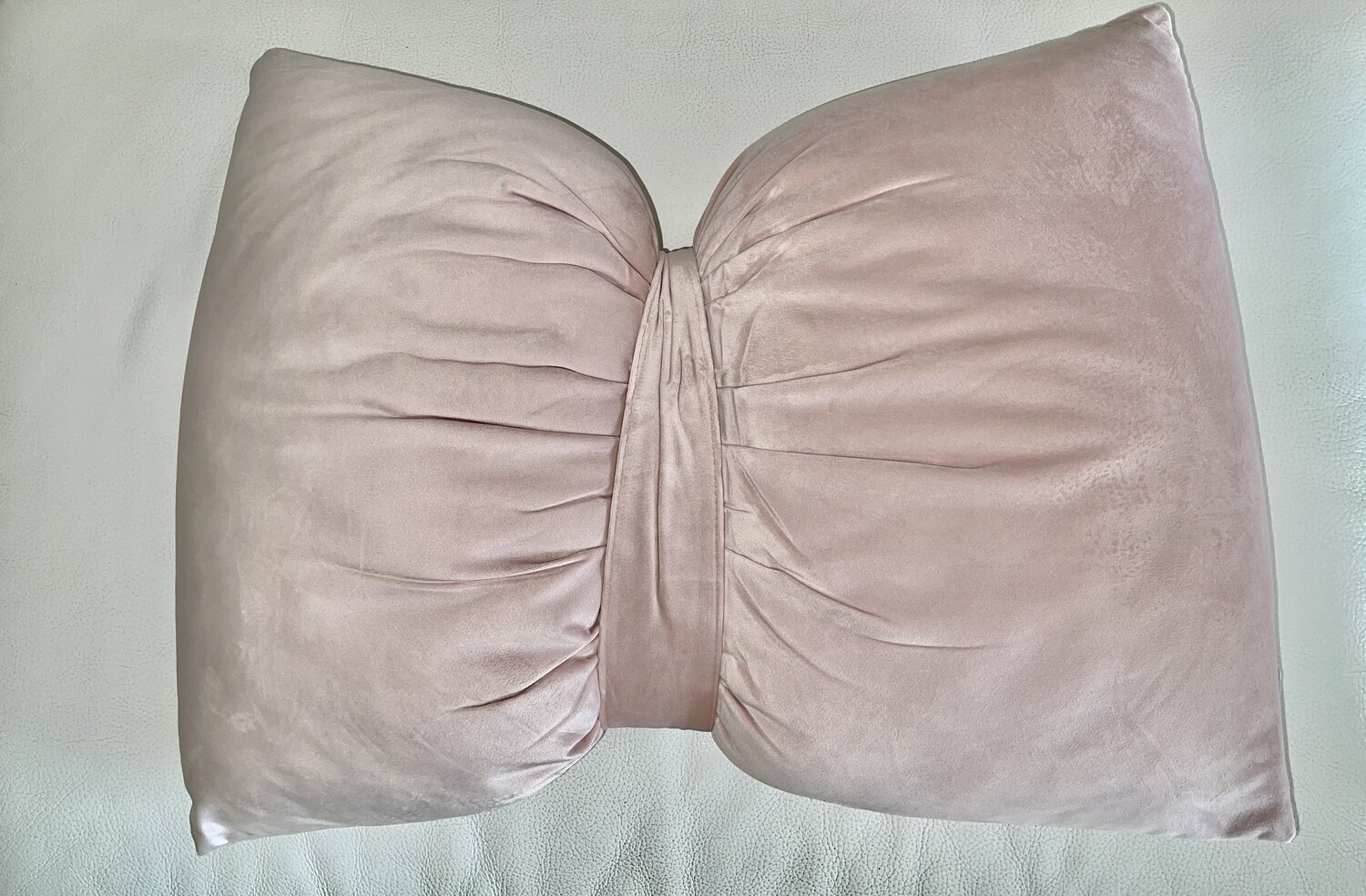 Cuscino Fiocco In Velluto Rosa Cipria Blanc Mariclo ‘