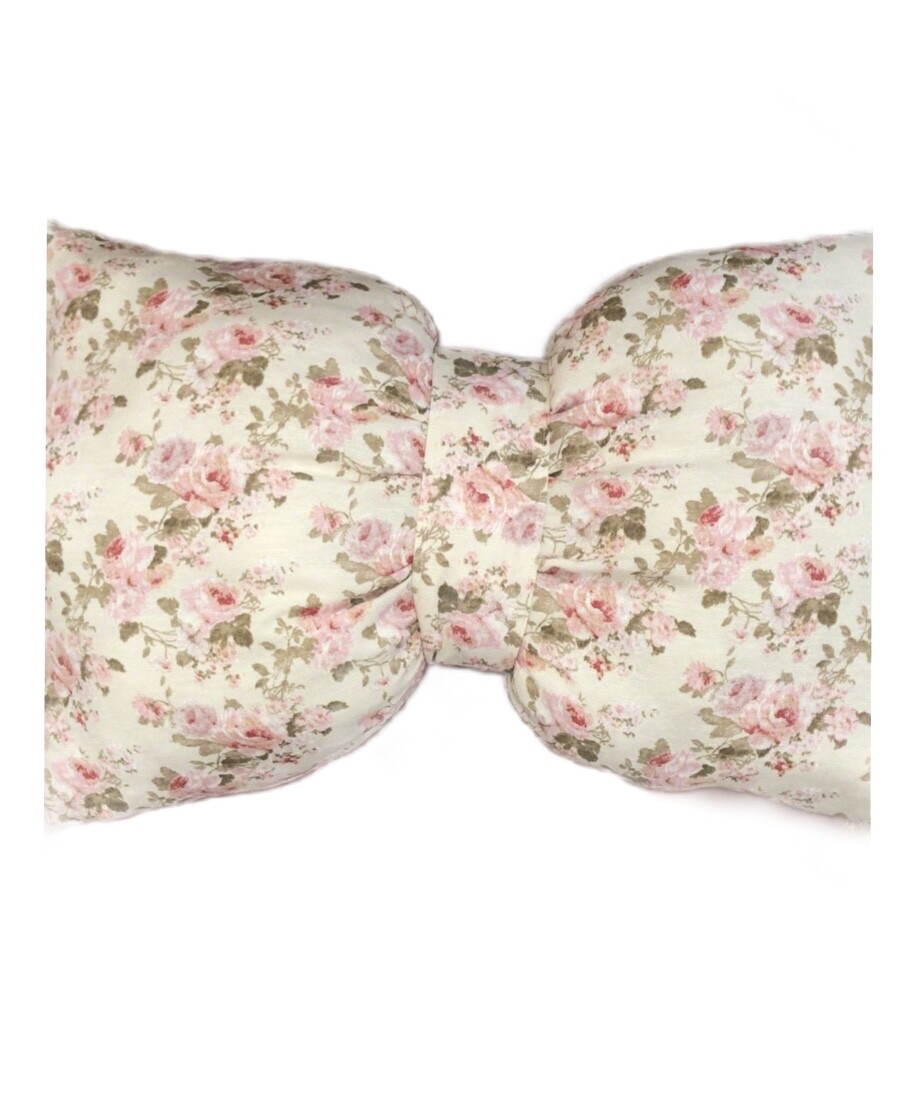 Cuscino Fiocco Con Rose 60 cm