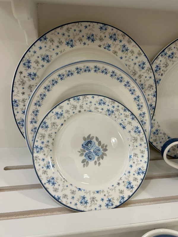 Set piatti 18 pezzi Linea Blue