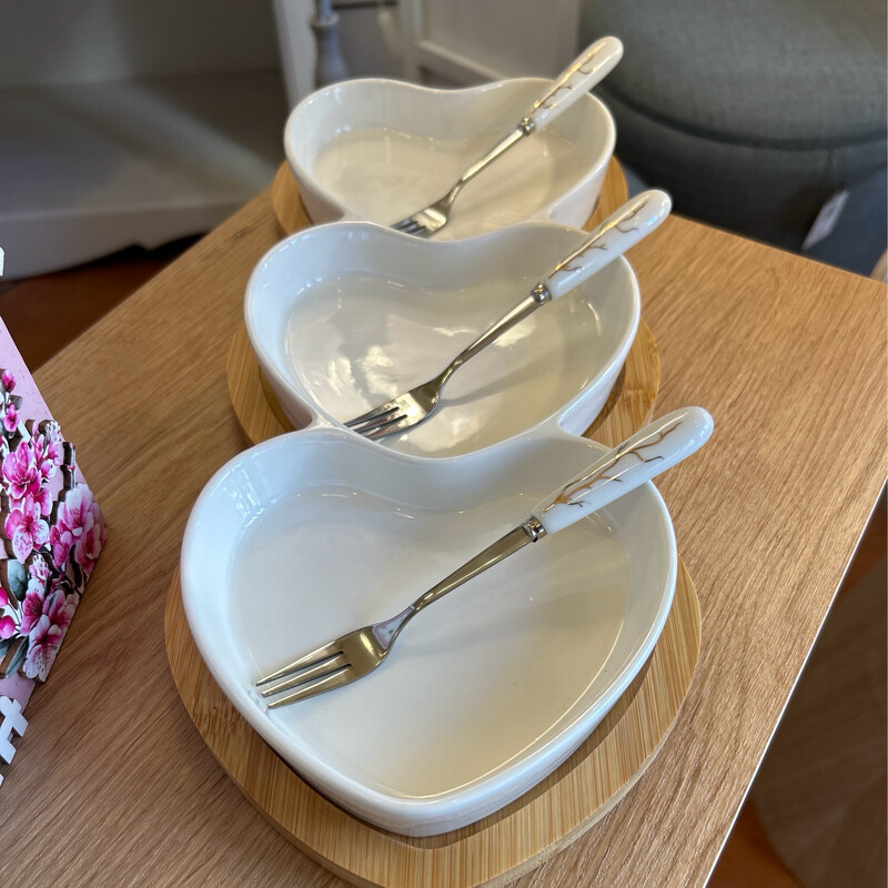 Set antipas 3 cuori più 3 forchet Gold C/V legno scat regalo