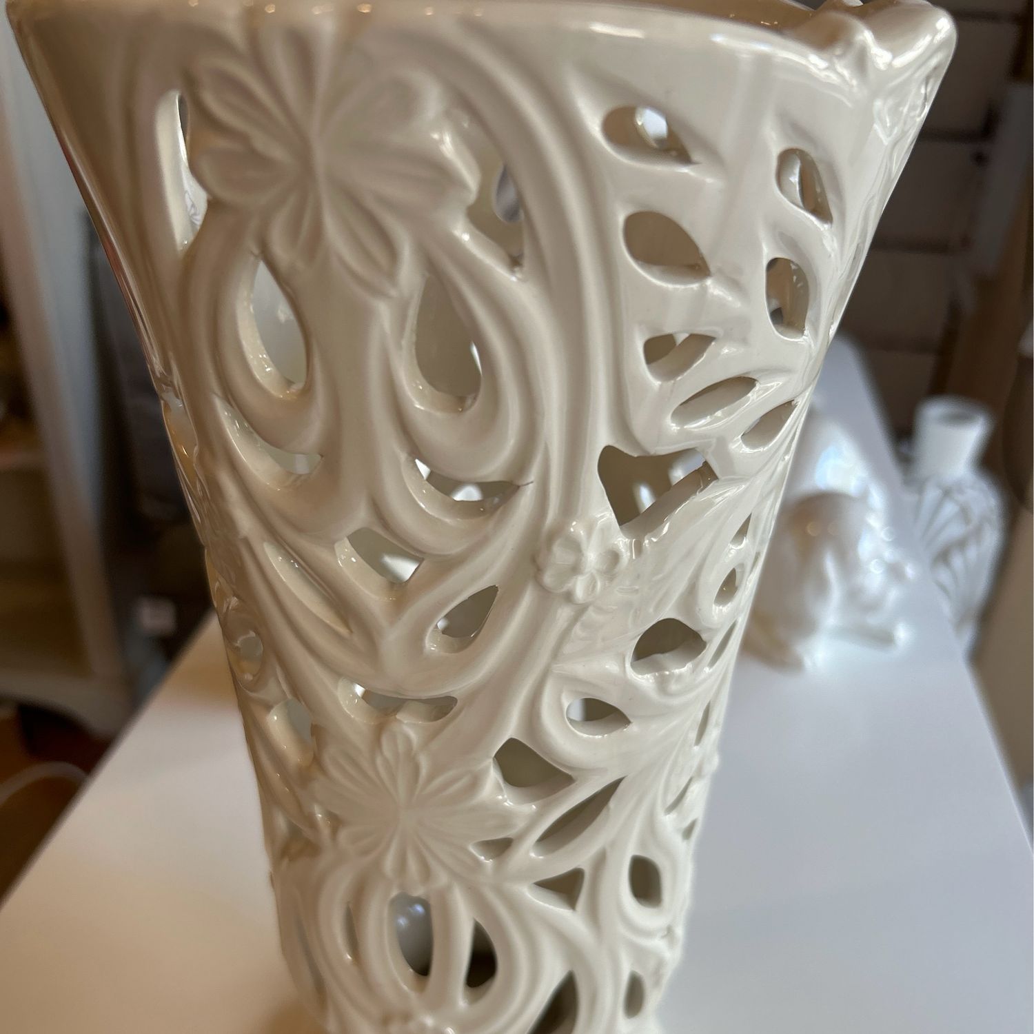 Vaso traforato grande