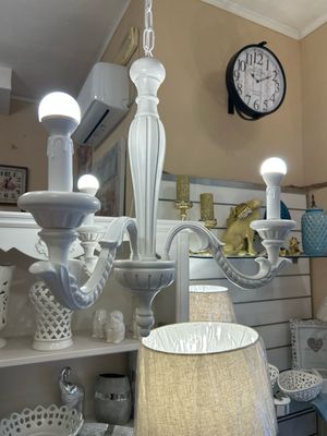 Lampadario legno rigato bianco