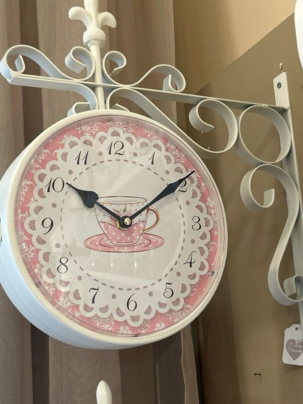 Orologio Da Parete In Legno Stile Vintage Paris Nostalgie, 40x30 Cm, Con Rose, Per Cucina O Soggiorno