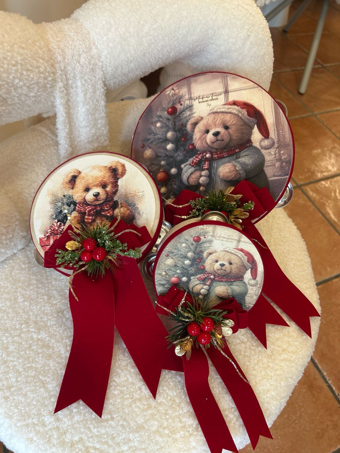 TamburelloTeddy Decorativo 10cm Madame Fiocco ‘