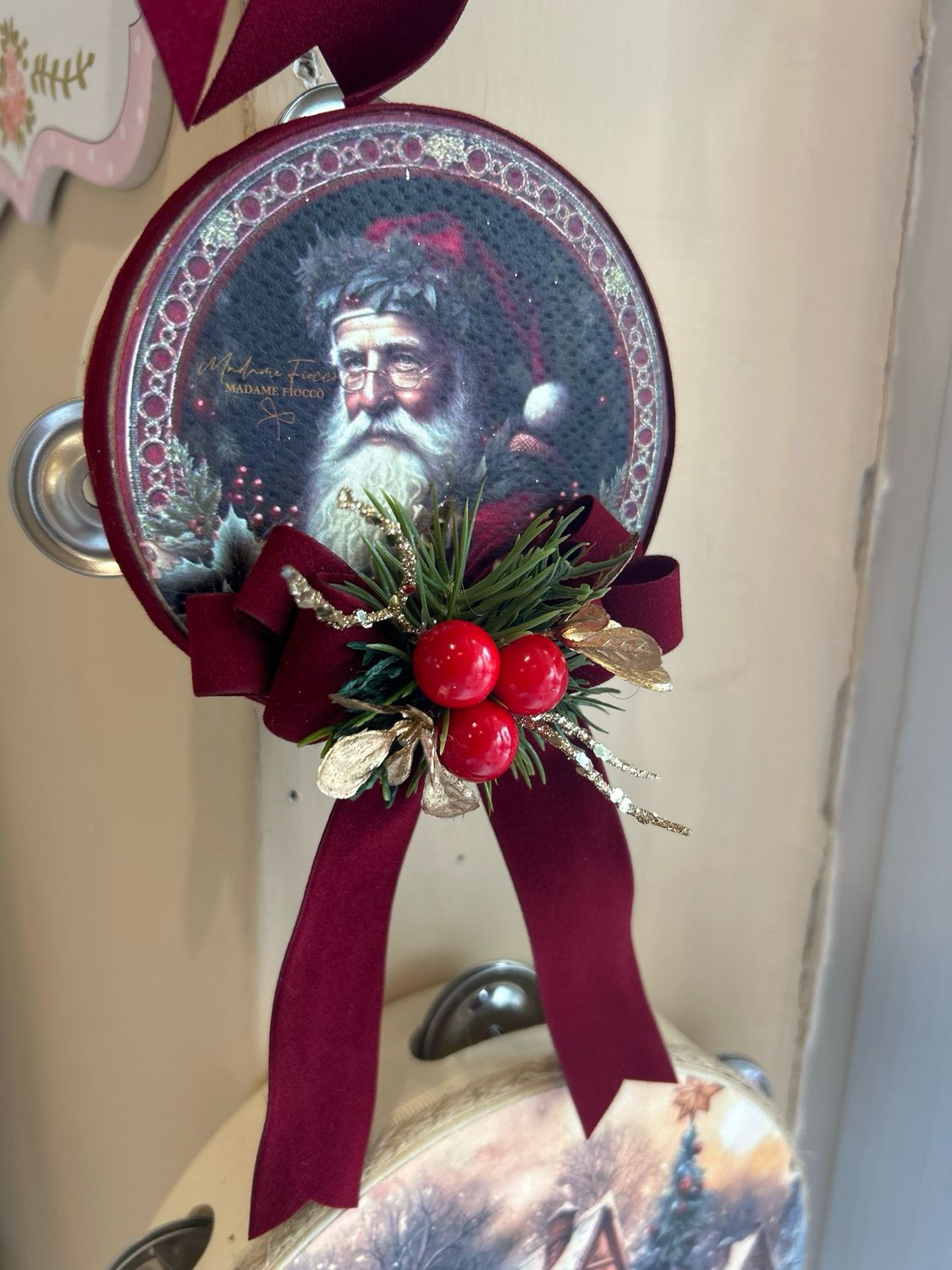 Tamburello Passione Cardinale 13,5 cm Madame Fiocco