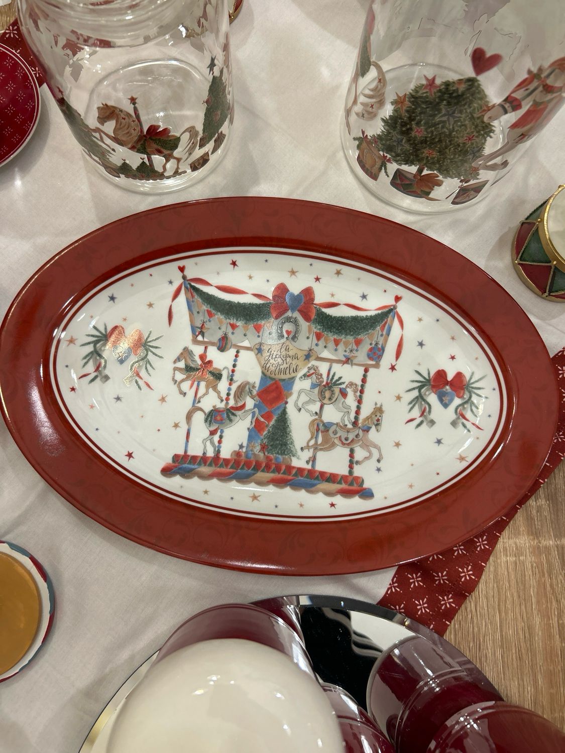 Piatto portata giostra c/scatola decorativa mis.35x23.5