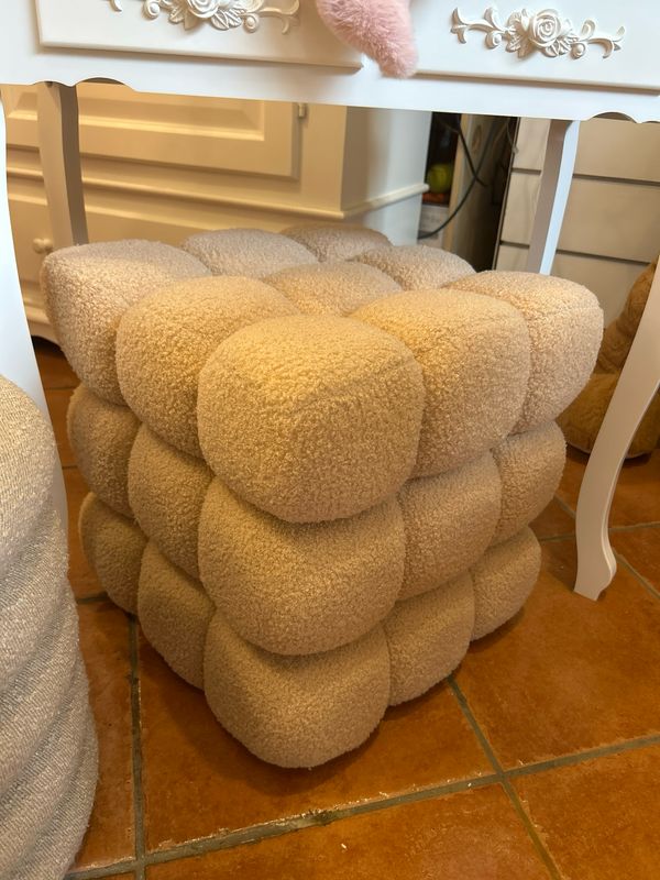 Pouf quadrato Beige mis.40x40 h 43 non contenitore