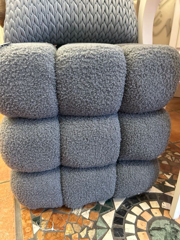 Pouf quadrato col.grigio 40x40x43