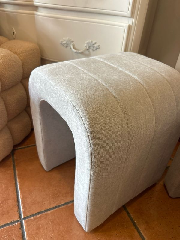 Pouf Arco col.grigio chiaro Mis.L.38H.43 sfoderabile