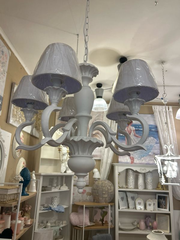 Lampadario Margherita Mis.55x55 Made in Italy bianco shabby 5 luci con paralumi