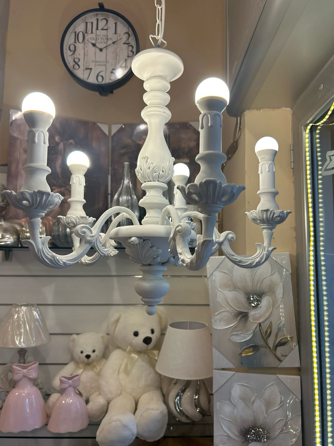 Lampadario 5 luci lavorato in legno Shabby bianco Mis 59x55 Made in Italy