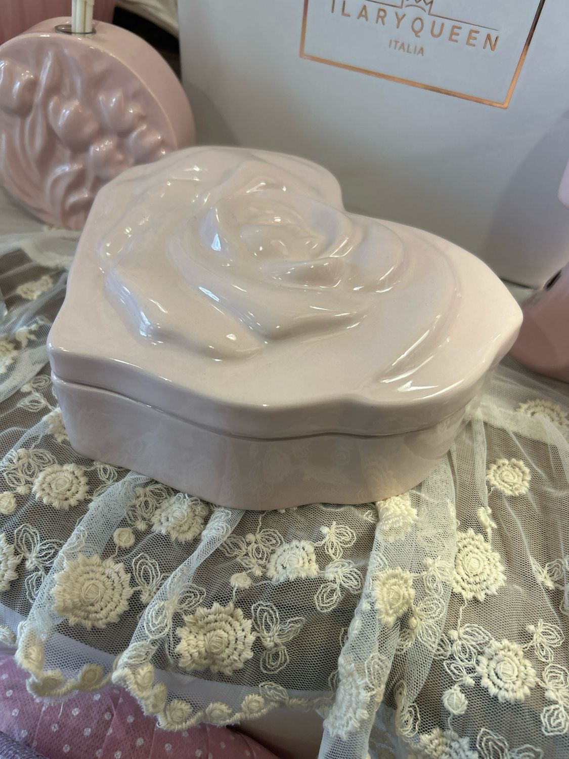 Scatola a cuore porta gioie col. Rosa lucido 3 D 18 X 6h Ilary Queen