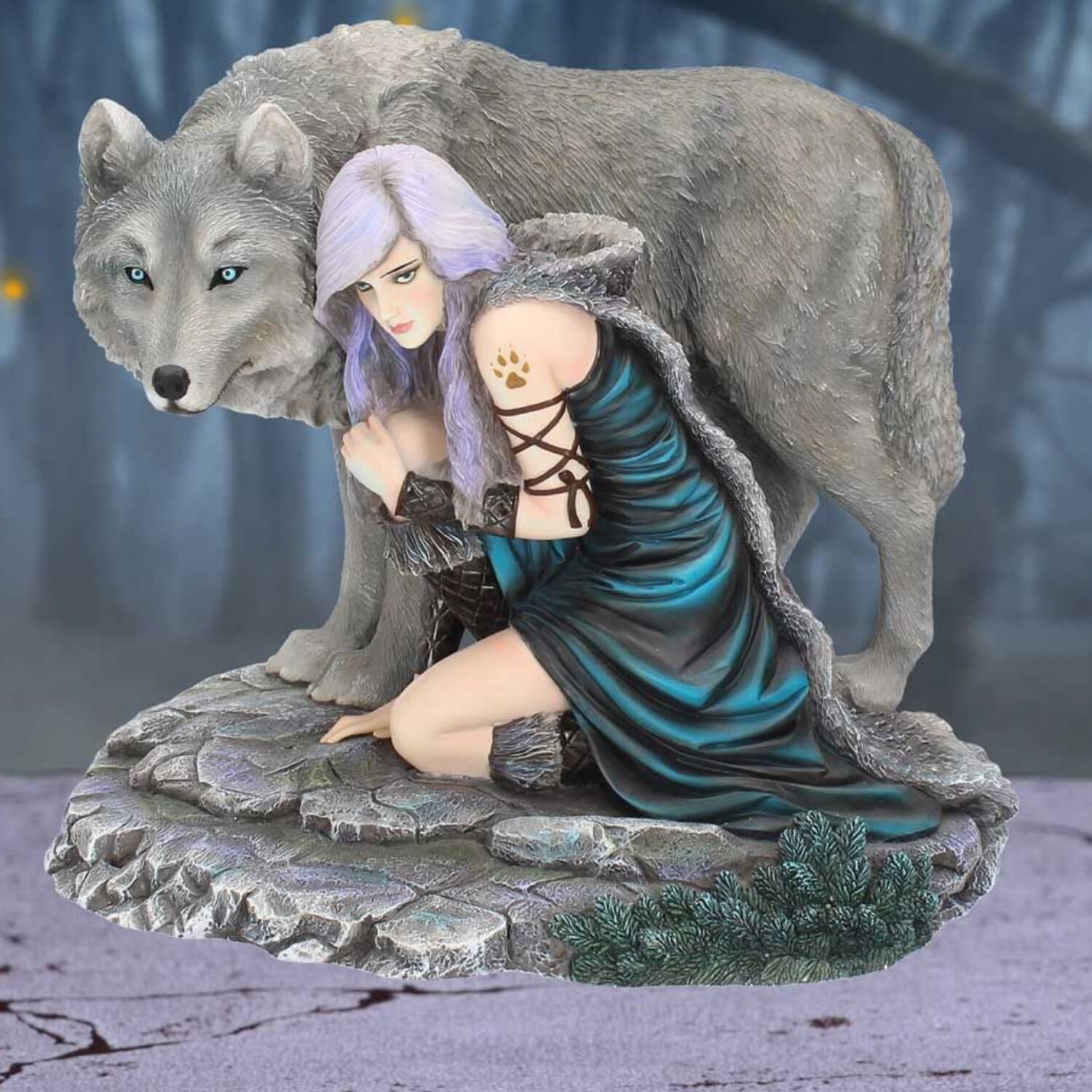 Protector (Limited Edition) Anne Stokes Figure / Statue 25cm