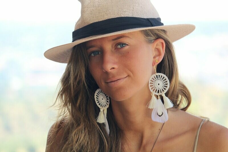 Pendientes Daya beige