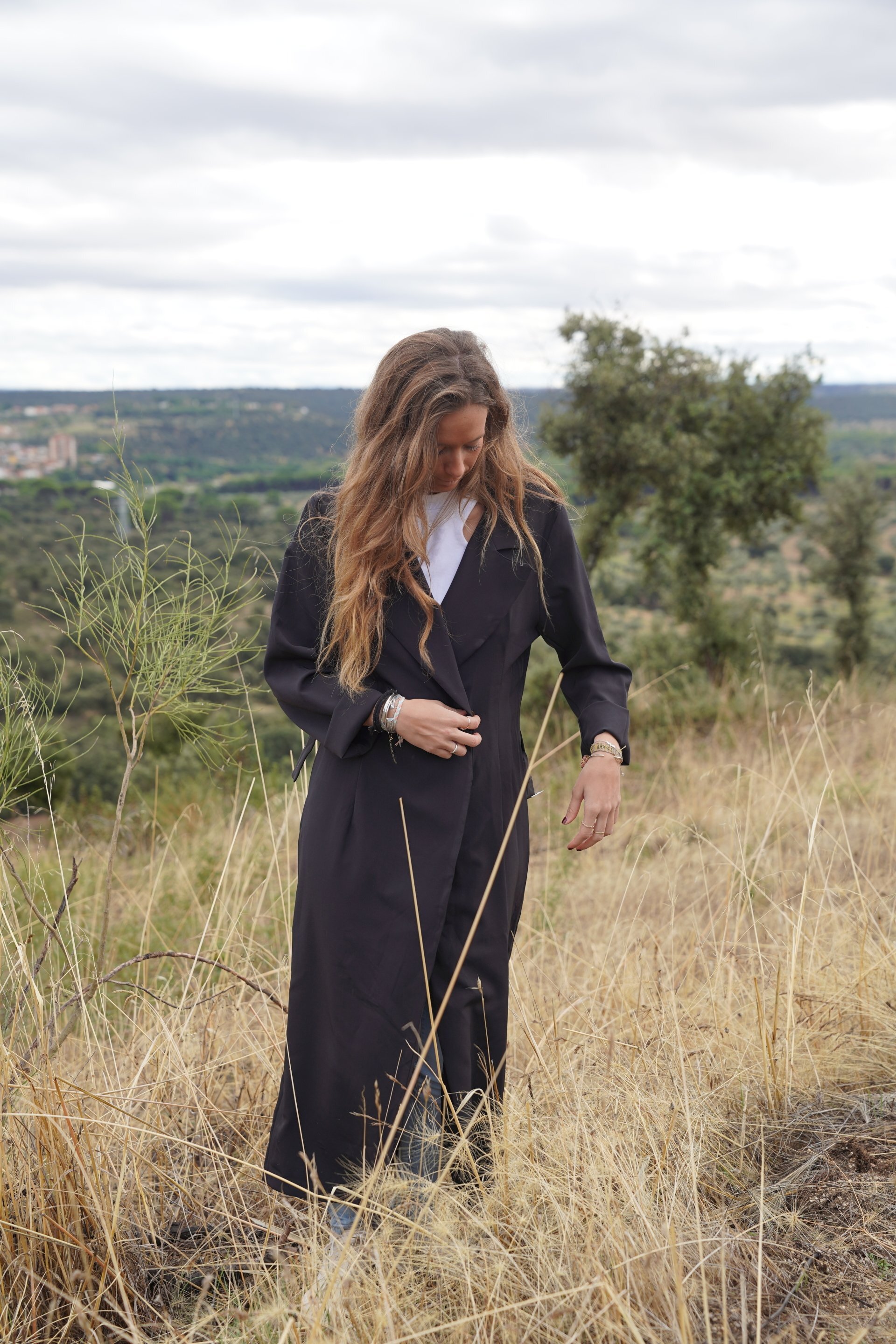 Gabardina Tuscani negra