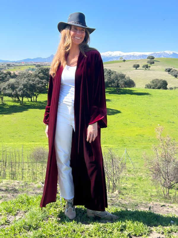 Abrigo terciopelo largo burdeos Cálgari