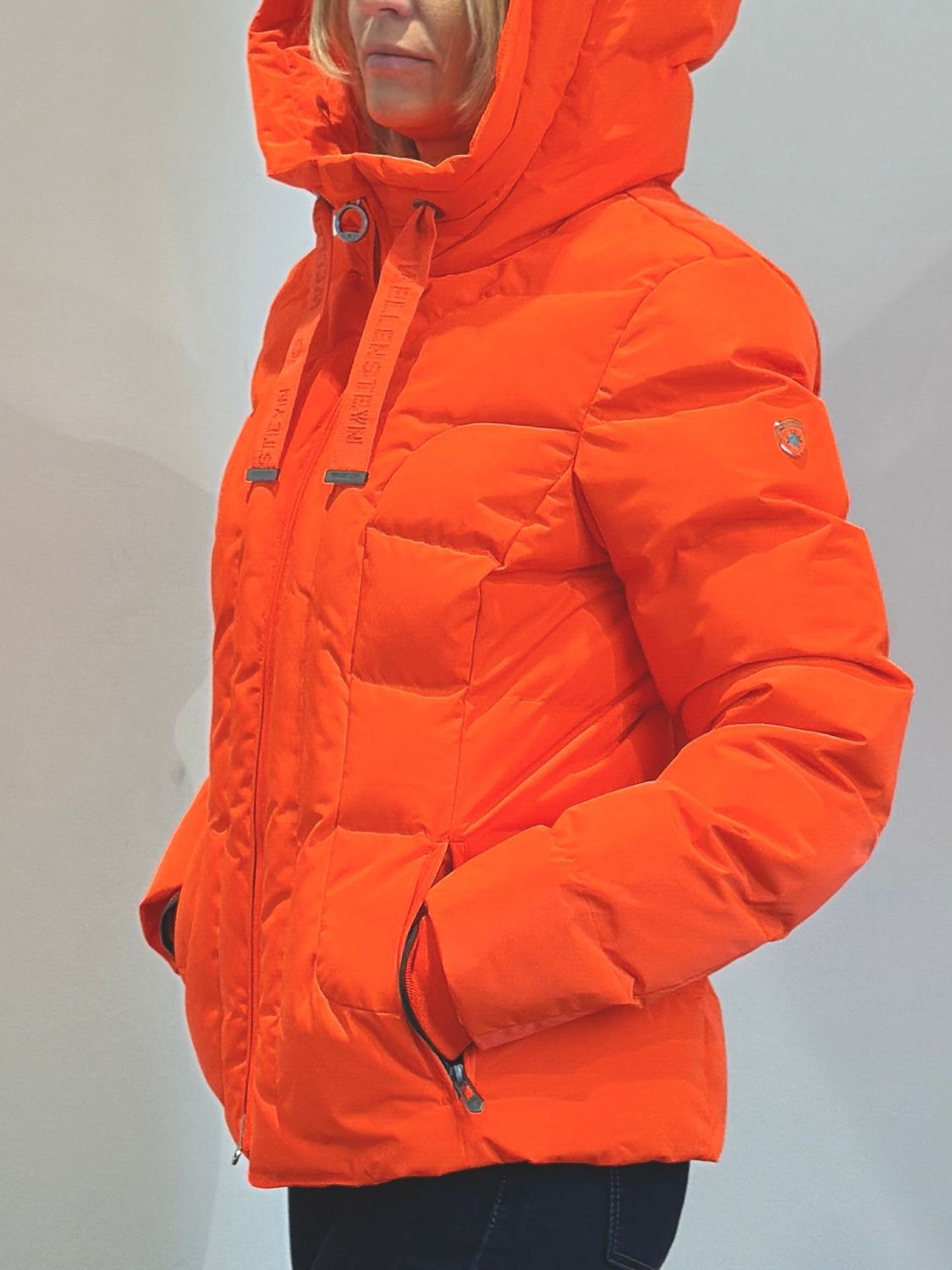 Wellensteyn Belvitini Short Damenjacke Winter neonred