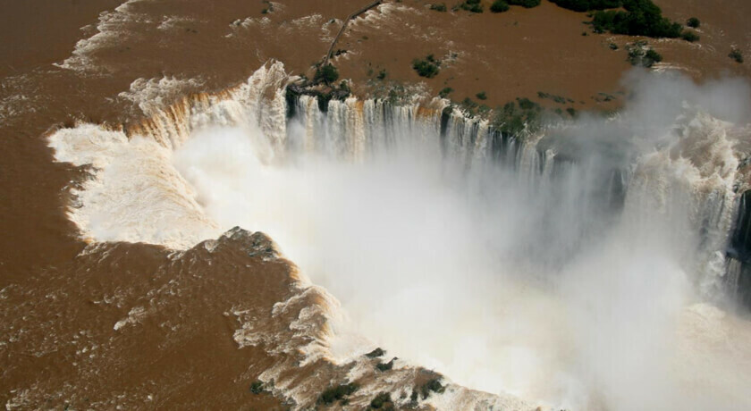 Voo Helicóptero nas Cataratas do Iguaçu - Helisul