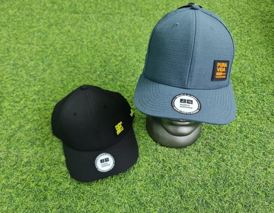 Gorra con cierre de velcro