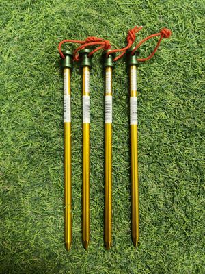 Set de 4 estacas metálicas Strider