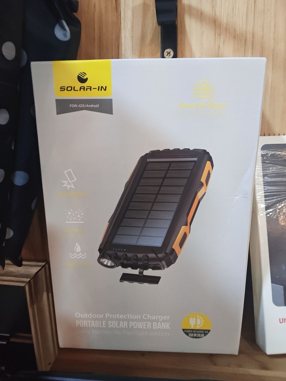 Solar-in Portable Solar PowerBank