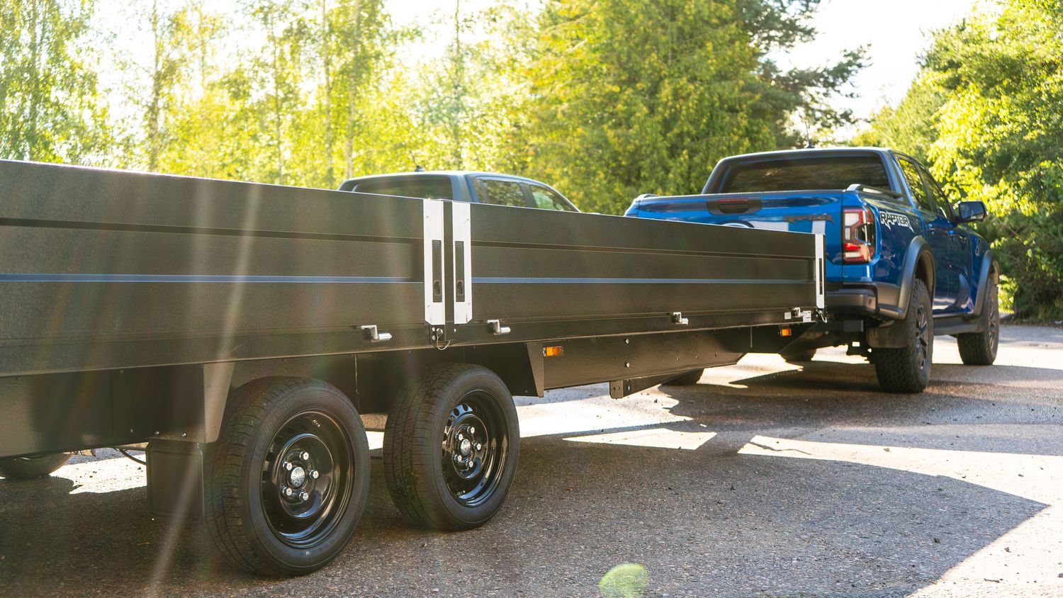 Axxa Lavettivaunu 3.5t Black edition