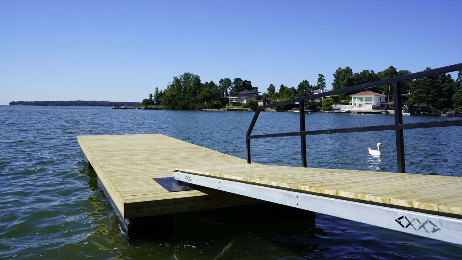 Terässilta 1.2×5m puukannella