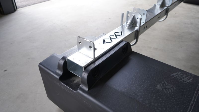 Crossbeam 588