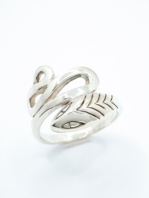 Silver 925 black detail snake ring