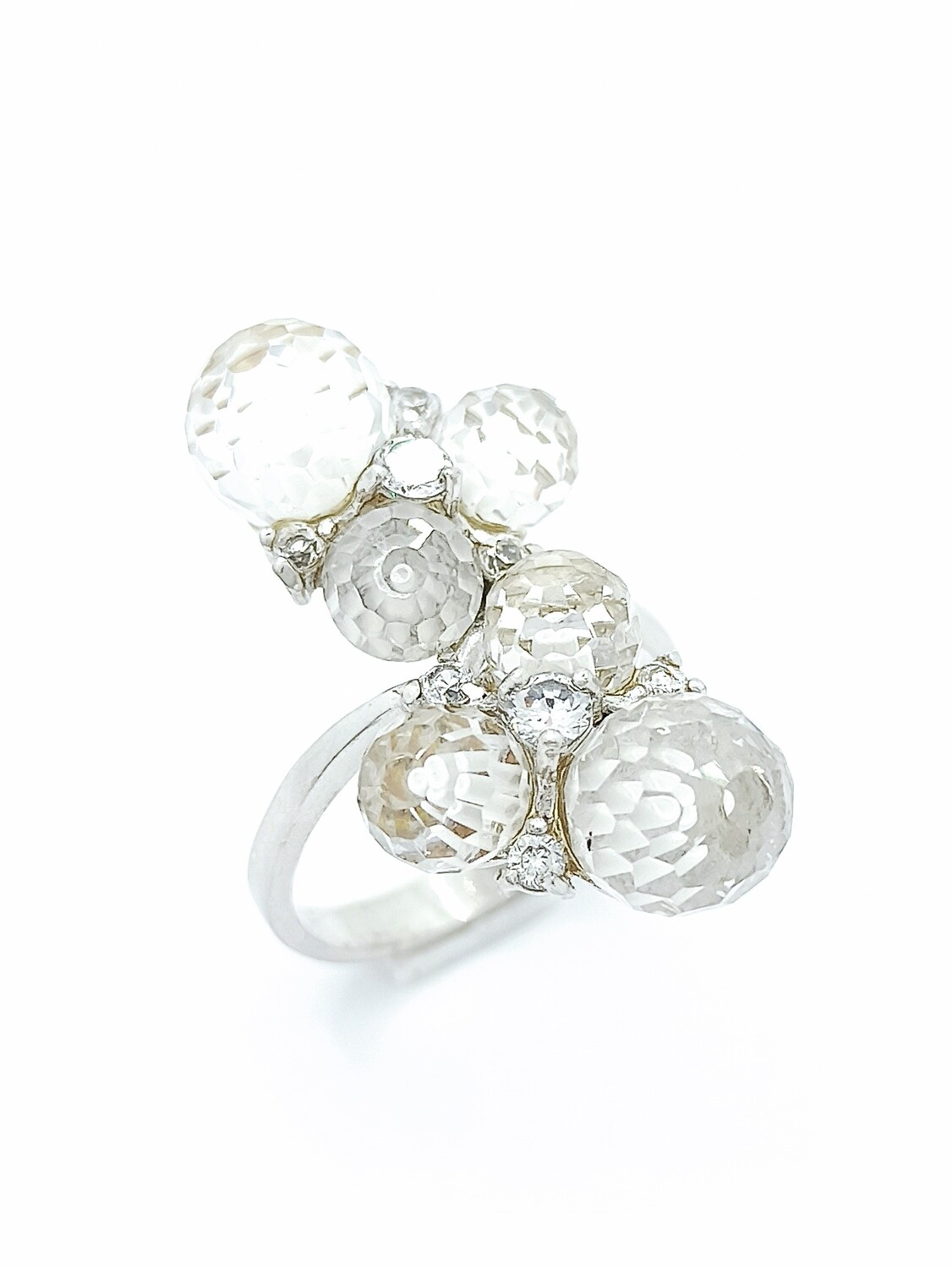 Silver 925 modern ring with white stone