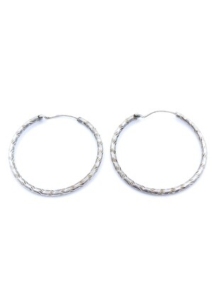 Silver 925 hoop earrings with diamond cut lines