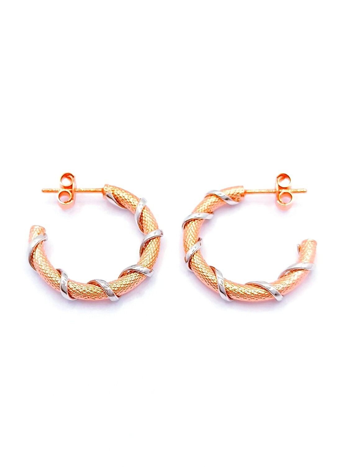 Silver 925 hoop earrings with diamond cut design