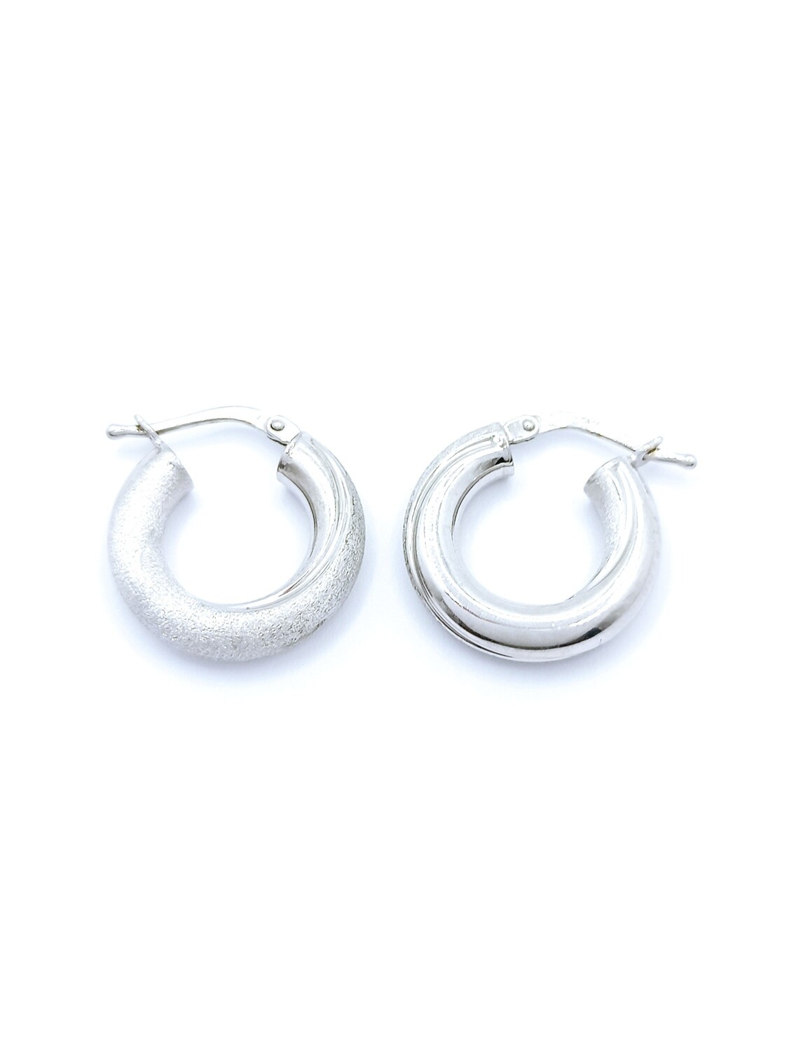 Silver 925 diamond scratch hoop earrings