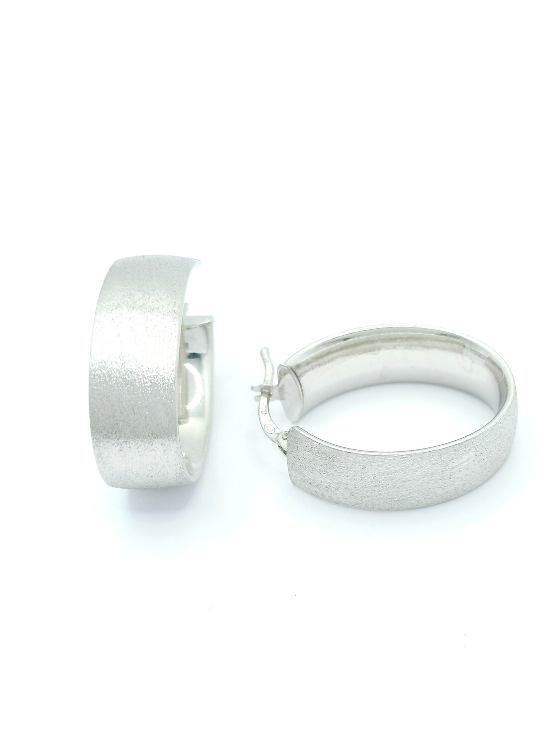 Silver 925 wide oval hoop earrings diamond scratch