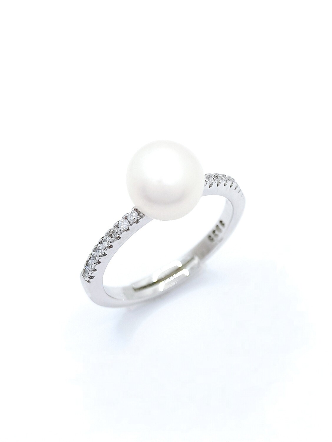 Silver 925 pearl and white stone ring