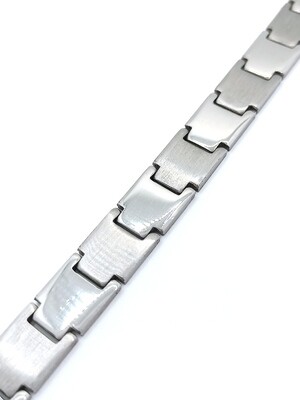 Stainless steel silver men bracelet, MODEL-SIZE: 1 Bracelet Length: 21.5cm