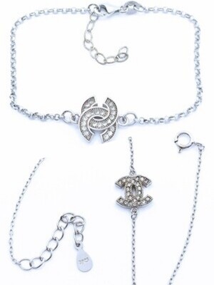 Silver 925 modern design hand bracelet with stone