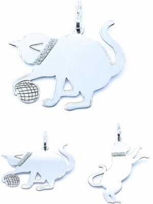 Silver 925 ball playing cat design pendant